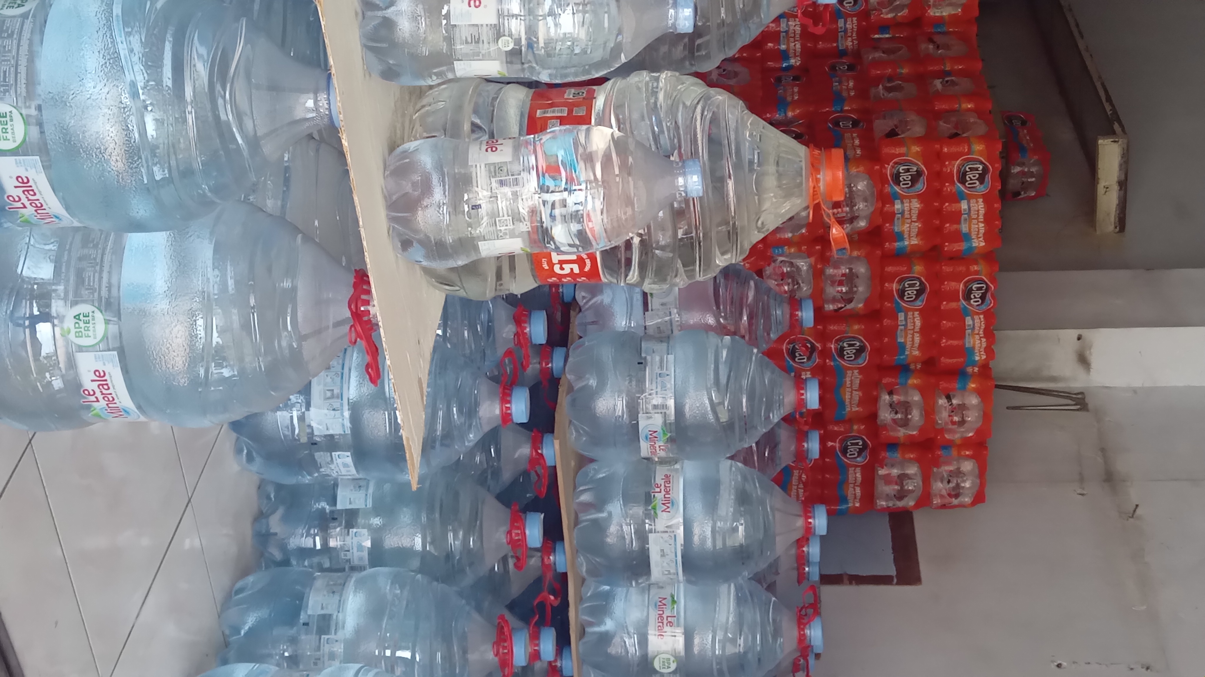 TOKO RIKA AIR MINUM